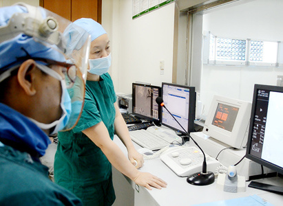Ung thư vú, điều trị ung thư vú, kỹ thuật xâm Ung thư vú, điều trị ung thư vú, kỹ thuật xâm