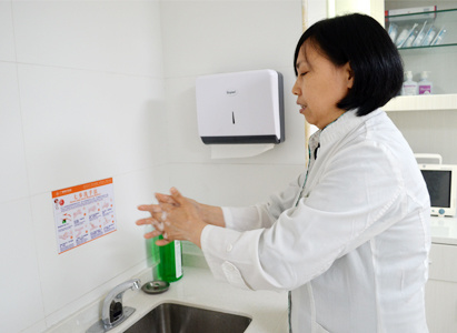 Modern Cancer Hospital Guangzhou Held Hand Hygiene Practice Test for Staffs