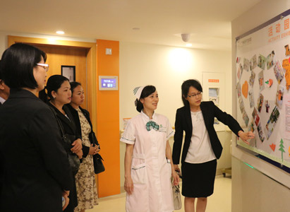 đoàn đại biểu bác sĩ và truyền thông Phnom Penh Campuchia tham quan, Bệnh viện ung bướu Hiện Đại Quảng Châu